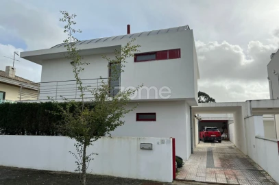 Moradia T4 para Venda em Ílhavo (São Salvador)
