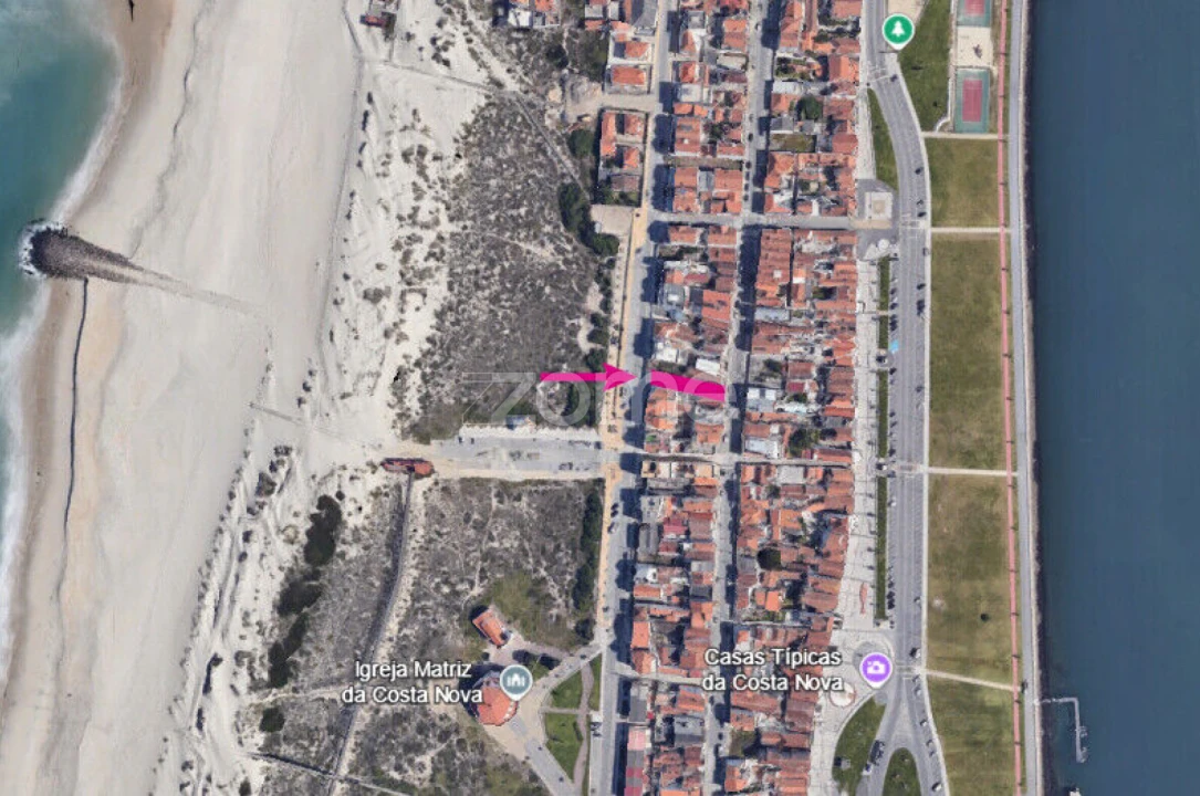 Moradia T4 para Venda em Gafanha da Encarnação Foto 5