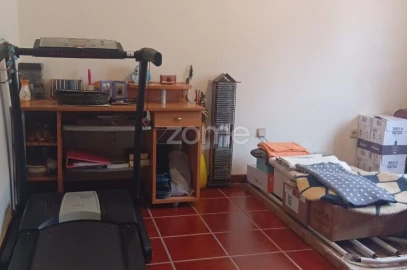Moradia T4 para Venda em Oliveira do Bairro