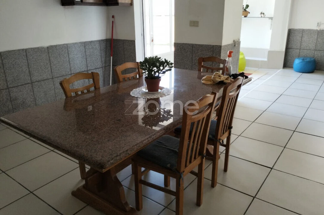 Moradia T4 para Venda em Oliveira do Bairro Foto 24