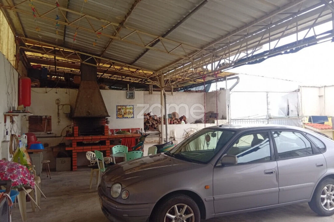 Moradia T4 para Venda em Oliveira do Bairro Foto 44