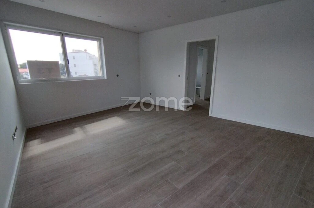 Apartamento T3 para Venda em Beduído e Veiros Foto 11