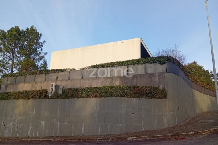 Terreno para Venda em O. Azeméis, Riba-Ul, Ul, Macinhata Seixa, Madail Foto 11