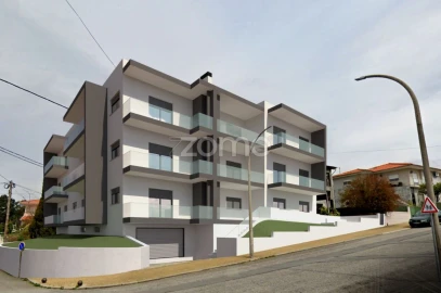 Apartamento T3 para Venda em Nogueira do Cravo e Pindelo