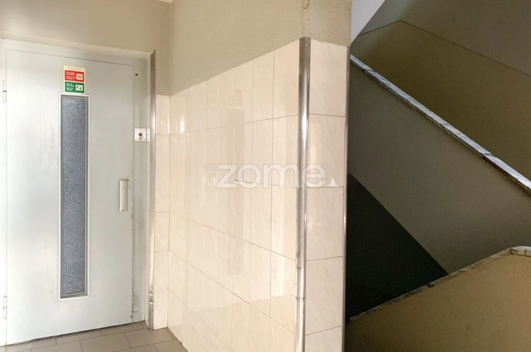 Negócio para Venda em Tortosendo Foto 48