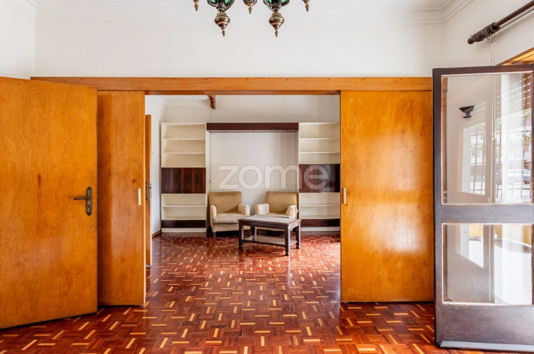 Moradia T4 para Venda em Loures Foto 14