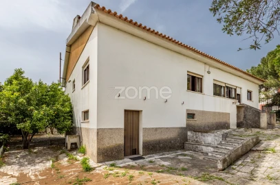 Moradia T4 para Venda em Loures