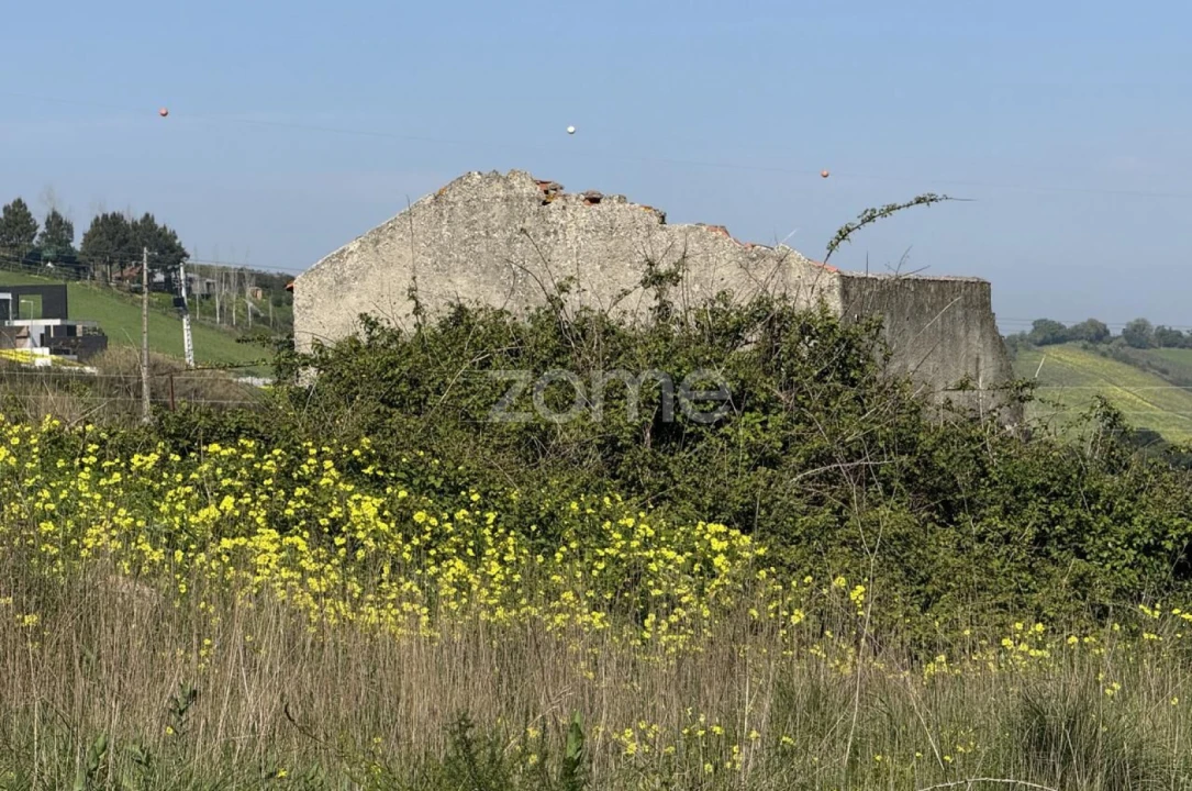 Terreno para Venda em Enxara do Bispo, Gradil e Vila Franca do Rosário Foto 2