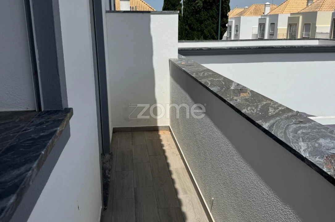 Moradia T4 para Venda em Vila Real de Santo Antonio Foto 34