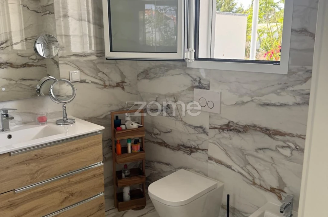 Moradia T4 para Venda em Vila Real de Santo Antonio Foto 19