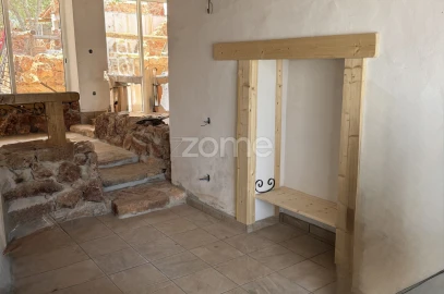 Moradia T4 para Venda em Alte