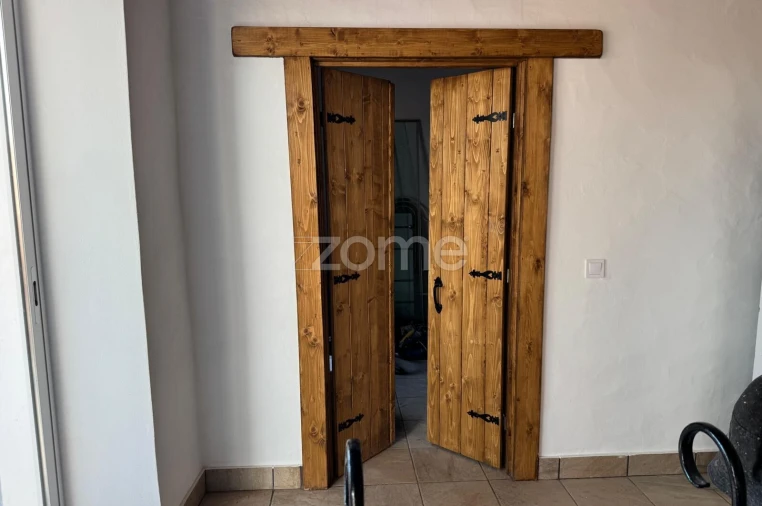 Moradia T4 para Venda em Alte Foto 30