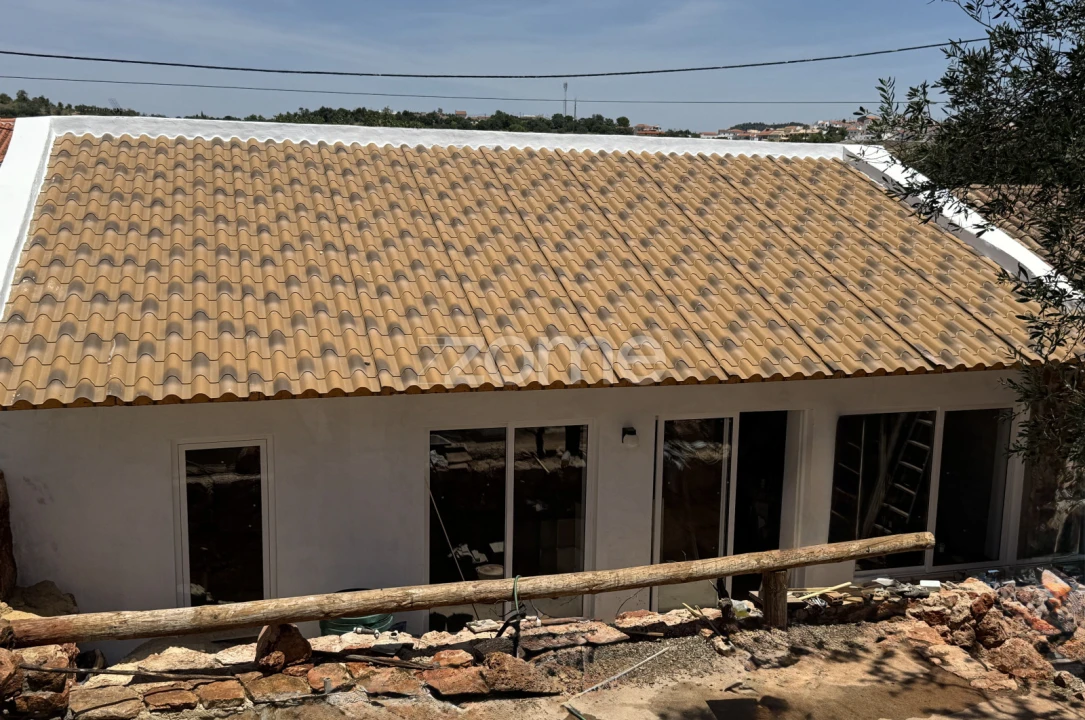 Moradia T4 para Venda em Alte Foto 32