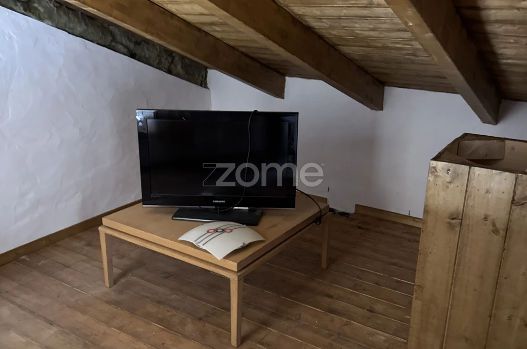 Moradia T4 para Venda em Alte Foto 12