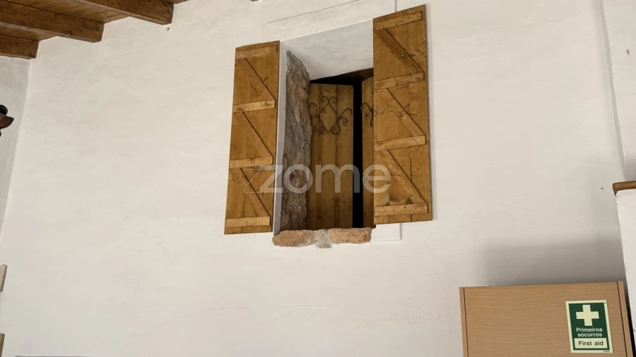 Moradia T4 para Venda em Alte
