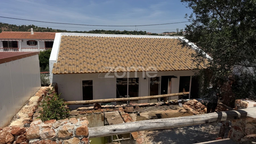 Moradia T4 para Venda em Alte
