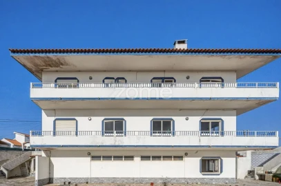 Moradia T7 para Venda em Santo Isidoro