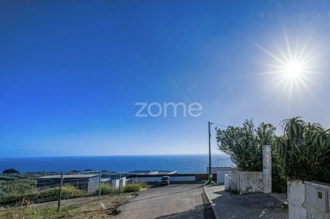 Moradia T7 para Venda em Santo Isidoro Foto 12