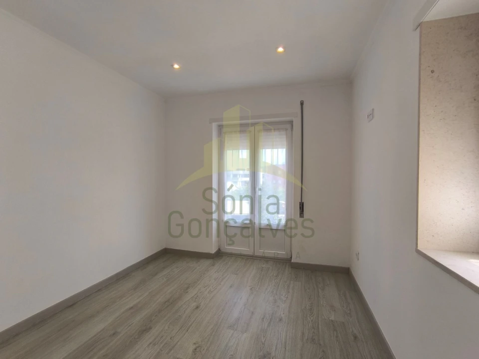 Apartamento T3 para Venda em Vila Praia de Ancora Foto 15