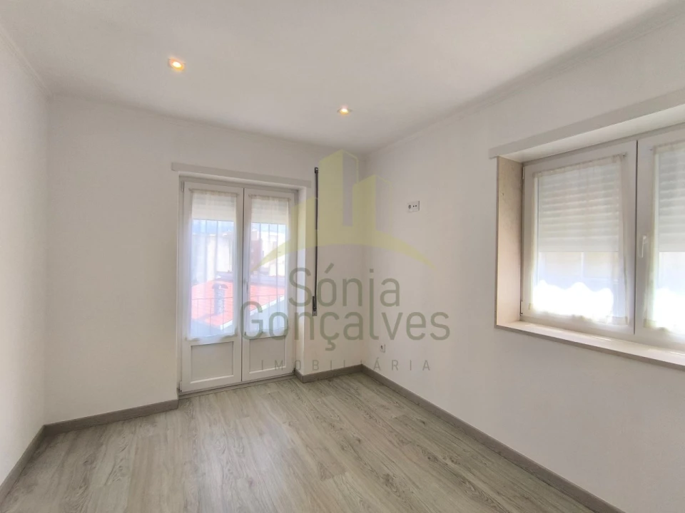 Apartamento T3 para Venda em Vila Praia de Ancora Foto 16