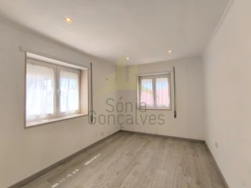 Apartamento T3 para Venda em Vila Praia de Ancora