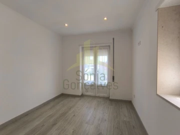 Apartamento T3 para Venda em Vila Praia de Ancora