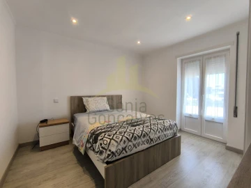 Apartamento T3 para Venda em Vila Praia de Ancora