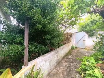 Moradia T3 para Venda em Valhascos