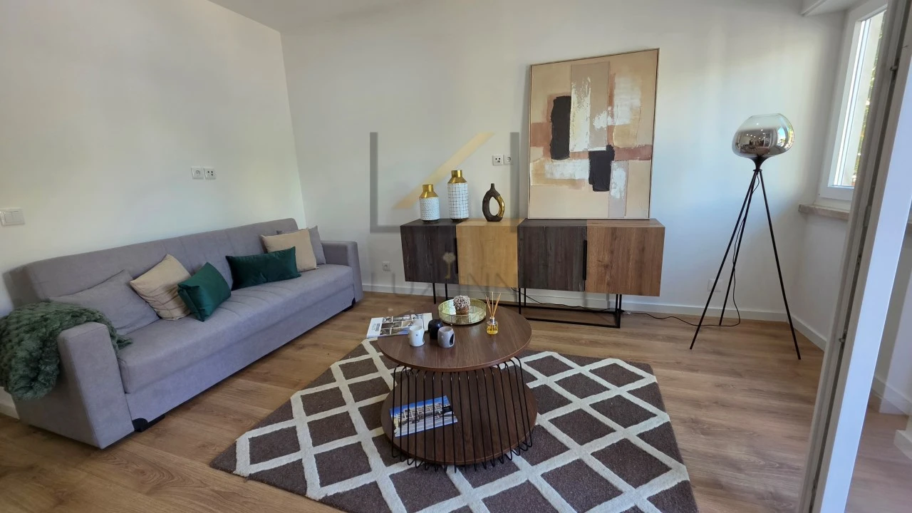 Apartamento T3 para Venda em Benfica Foto 4