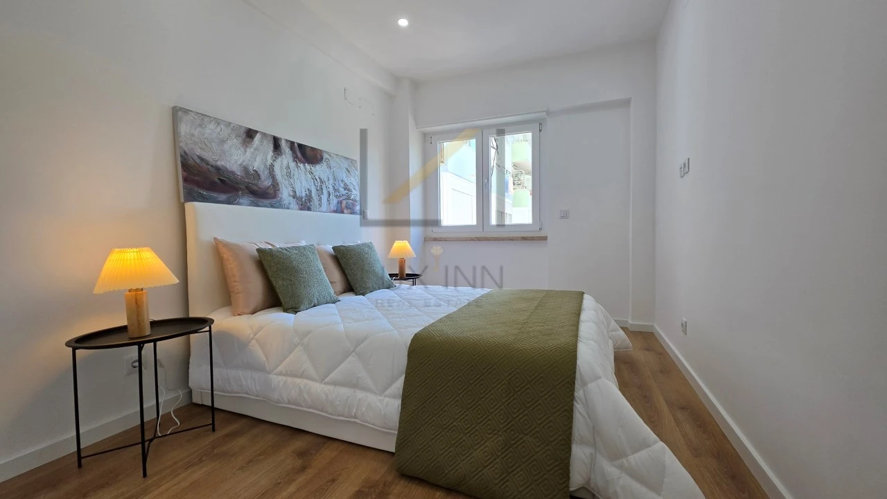 Apartamento T3 para Venda em Benfica Foto 7