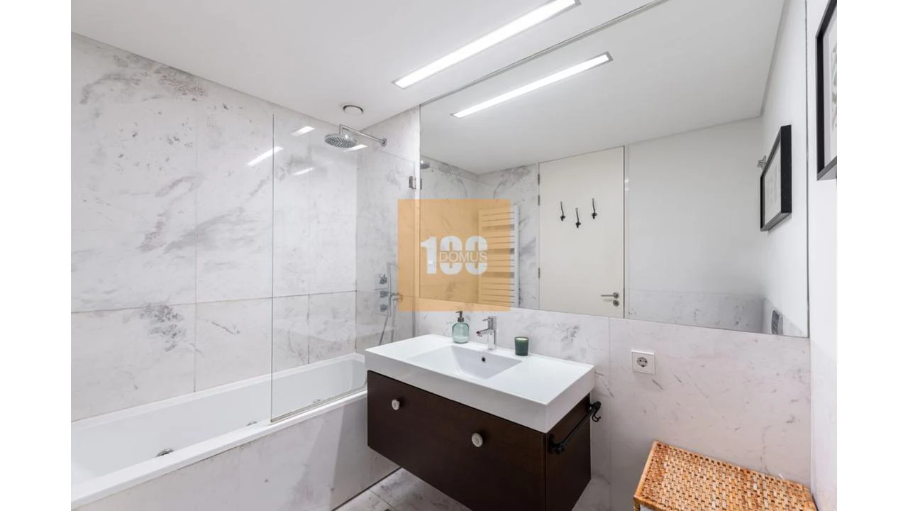 Apartamento T3 para Venda em Lordelo do Ouro e Massarelos Foto 24