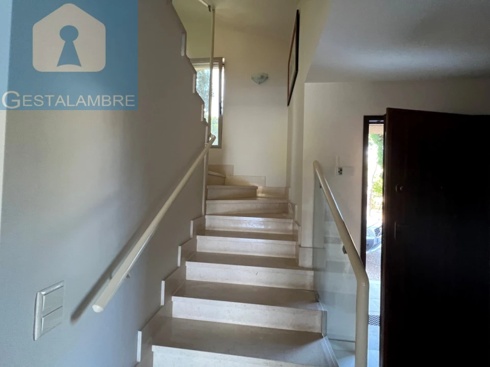 Moradia T5 para Venda em Albufeira e Olhos de Água Foto 27