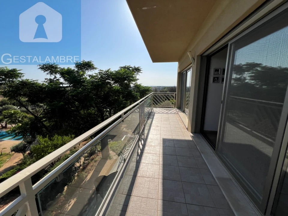 Moradia T5 para Venda em Albufeira e Olhos de Água Foto 39