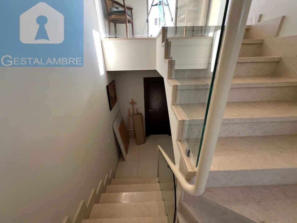 Moradia T5 para Venda em Albufeira e Olhos de Água Foto 47