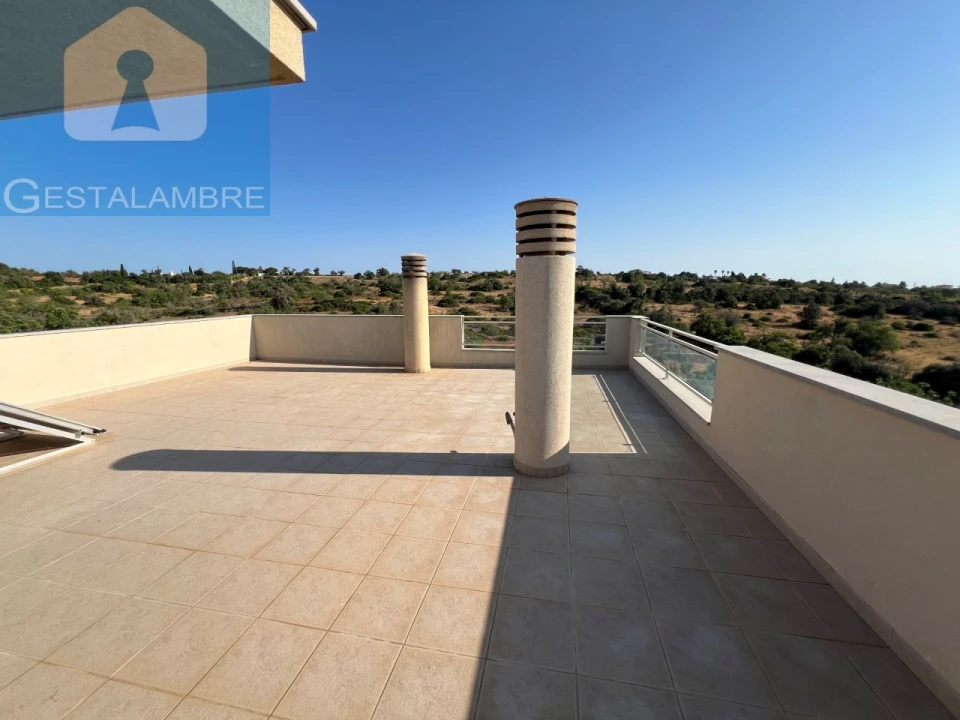 Moradia T5 para Venda em Albufeira e Olhos de Água Foto 48
