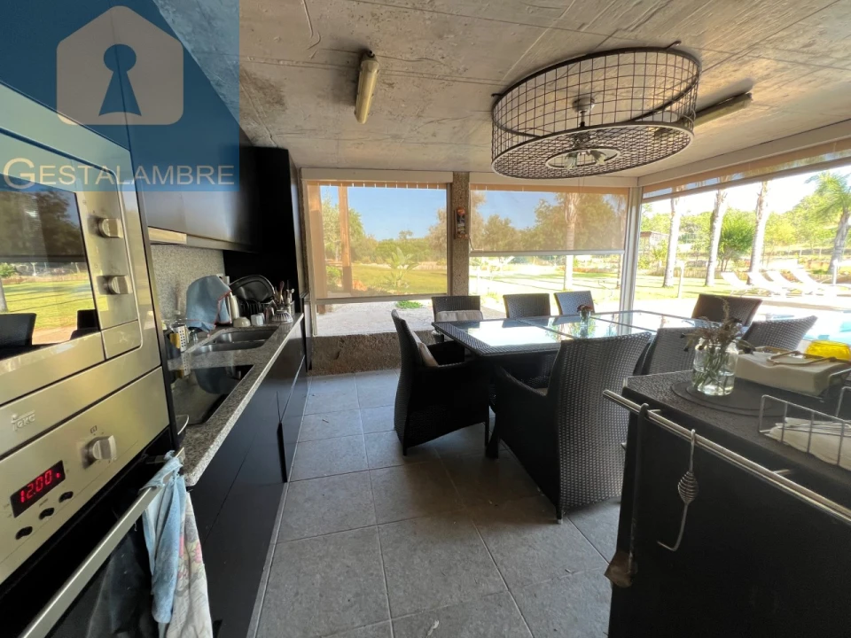 Moradia T5 para Venda em Albufeira e Olhos de Água Foto 79