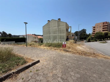 Terreno para Venda em Avintes