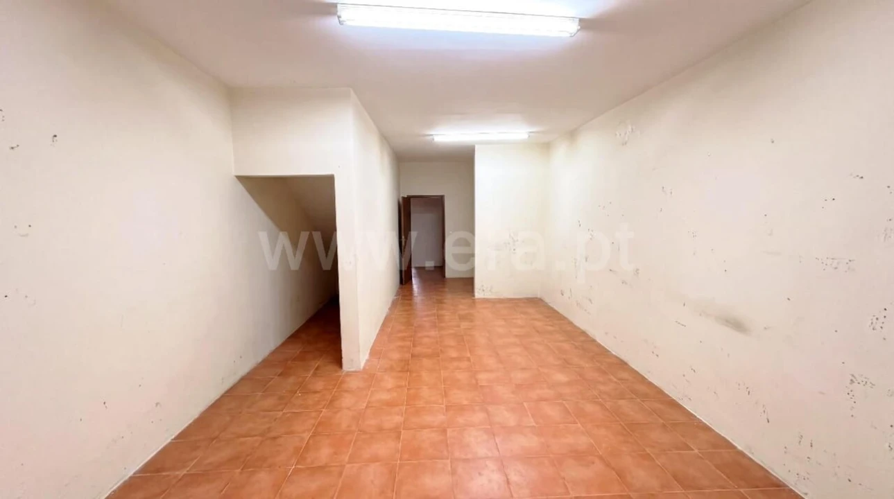 Moradia T2 para Venda em Penafiel Foto 5