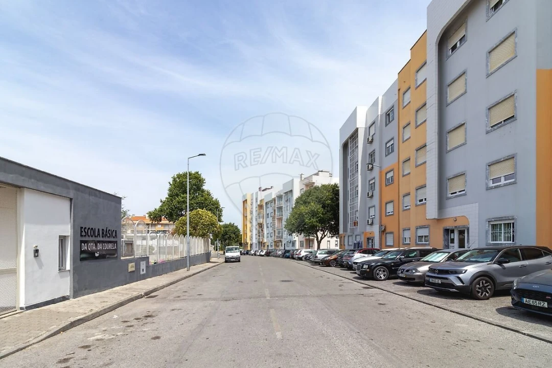 Apartamento T2 para Venda em Seixal, Arrentela e Aldeia de Paio Pires Foto 4