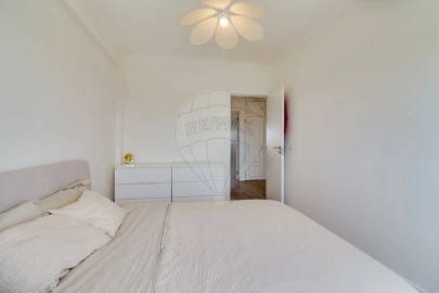 Apartamento T2 para Venda em Seixal, Arrentela e Aldeia de Paio Pires