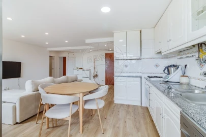 Apartamento T2 para Venda em Seixal, Arrentela e Aldeia de Paio Pires