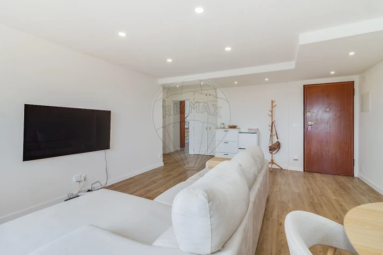 Apartamento T2 para Venda em Seixal, Arrentela e Aldeia de Paio Pires Foto 20