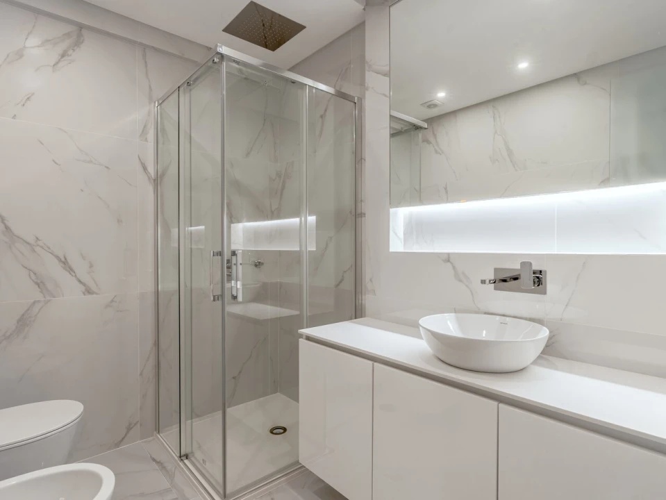 Apartamento T3 para Venda em Carcavelos e Parede Foto 22