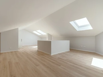 Apartamento T3 para Venda em Carcavelos e Parede