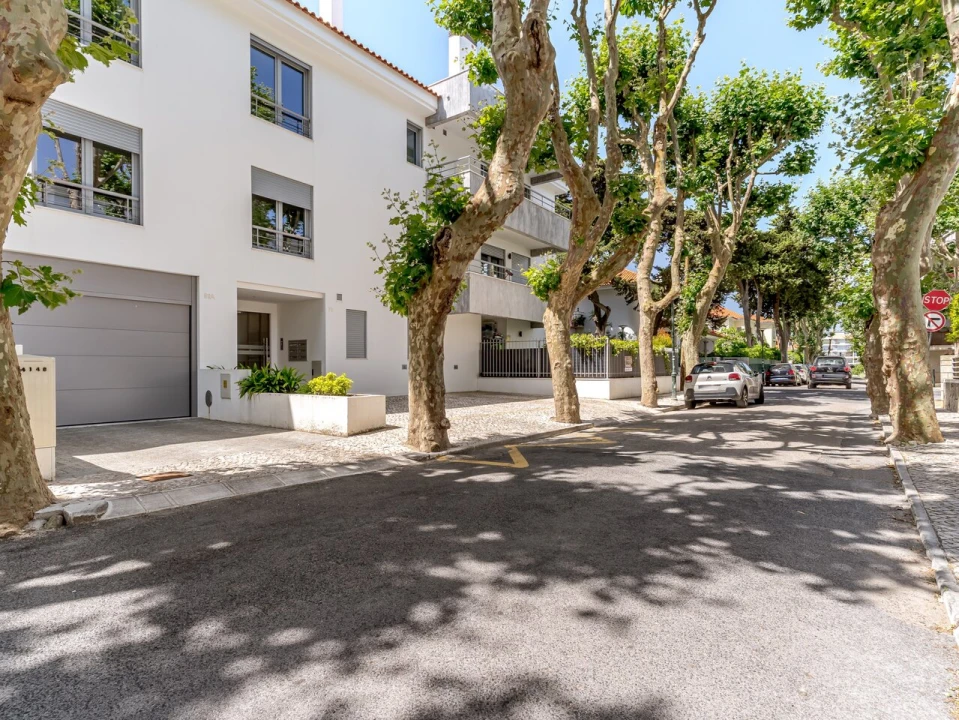 Apartamento T3 para Venda em Carcavelos e Parede Foto 28