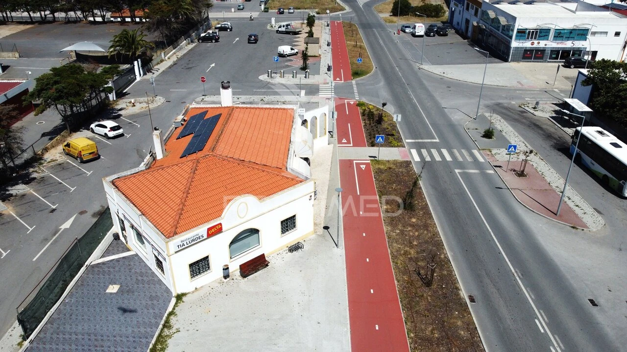 Loja para Venda em Sines Foto 7