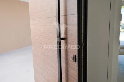 Moradia T3 para Venda em Quarteira