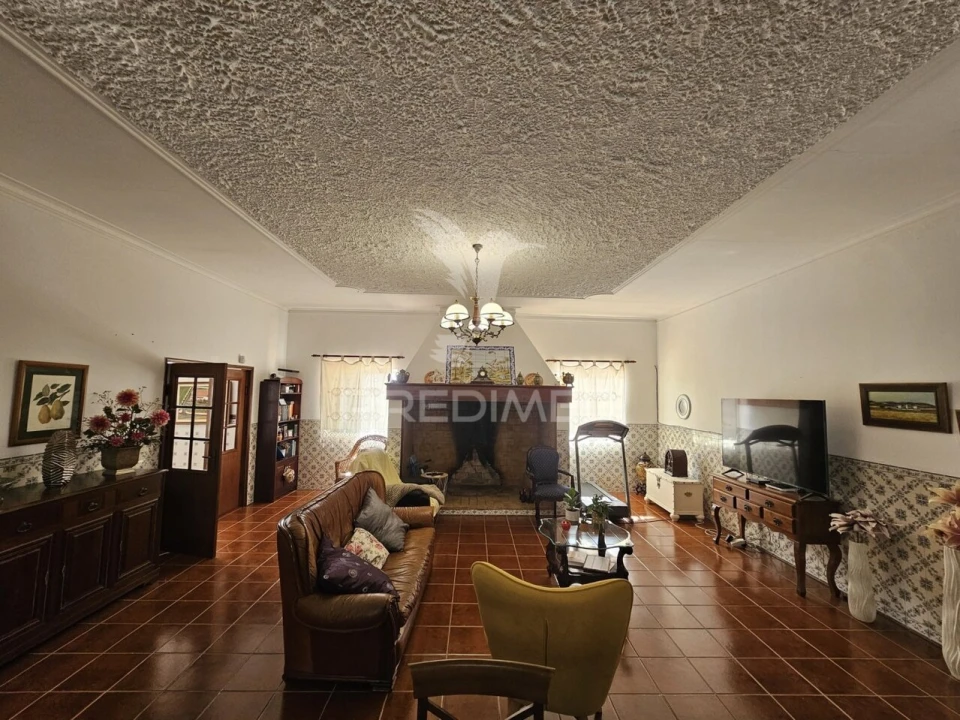 Moradia T4 para Venda em São Marcos da Ataboeira Foto 17