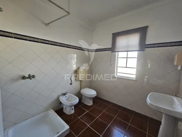 Moradia T4 para Venda em São Marcos da Ataboeira