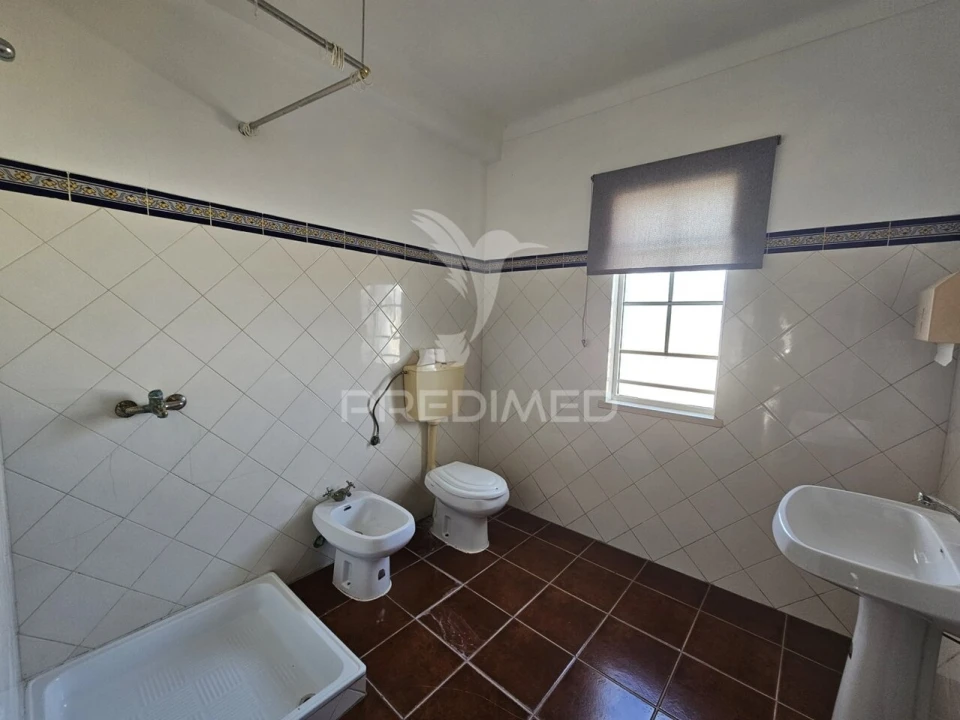 Moradia T4 para Venda em São Marcos da Ataboeira Foto 33